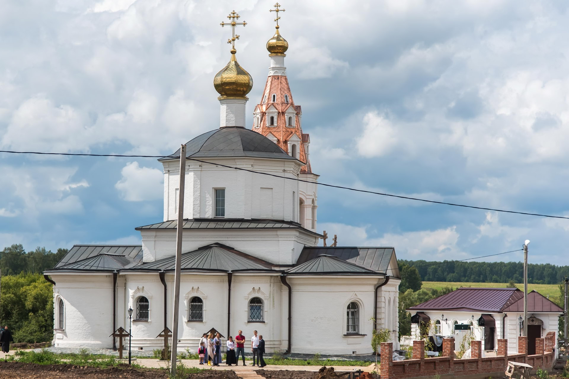 Губино калужская область. Храм Губино Калужская область. Губино Оптина пустынь.