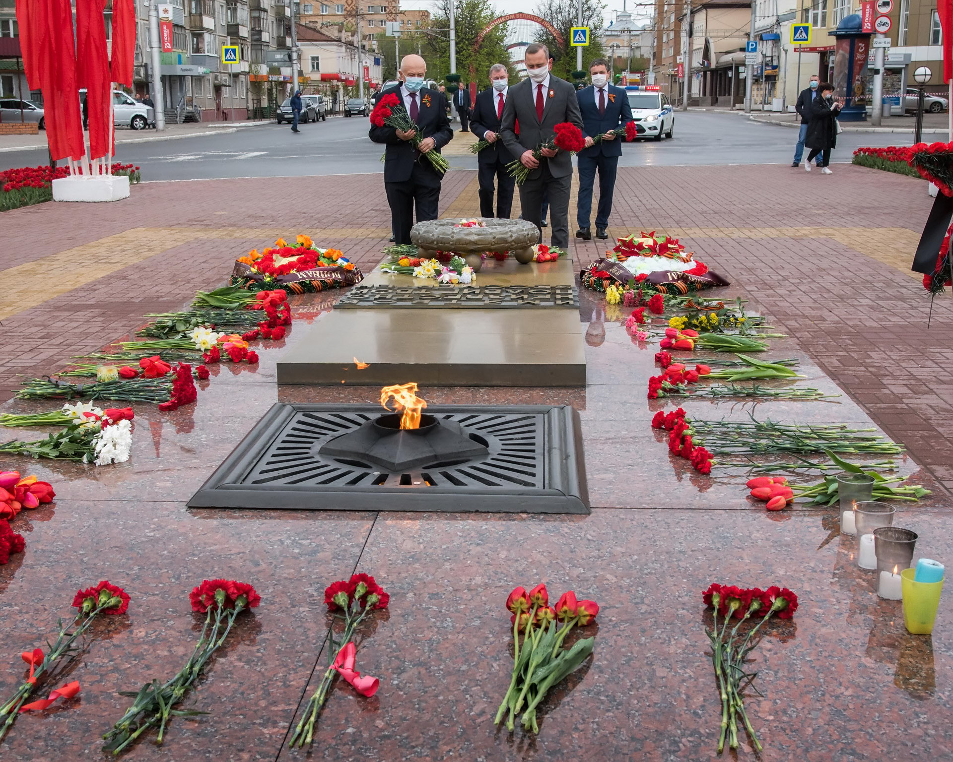 Картинка вечный огонь в москве