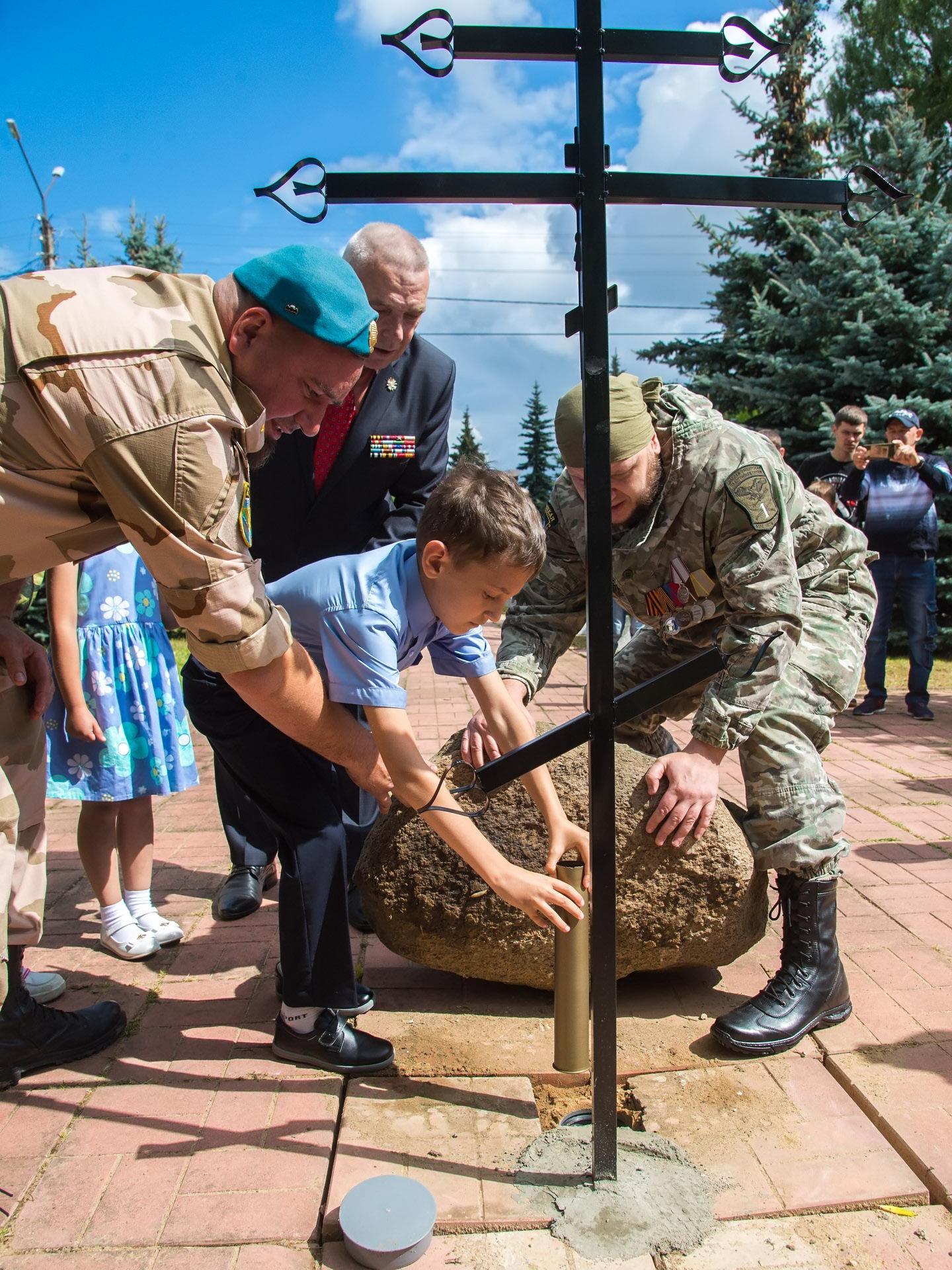 Погода в малоярославце на две недели. ВДВ Малоярославец. День ВДВ В Малоярославце. Мобилизованные Малоярославец. Малоярославец председатель ВДВ.